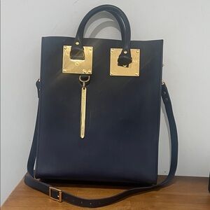 Elegant Sophie Hulme Navy Albion Square Tote Bag with Crossbody Strap